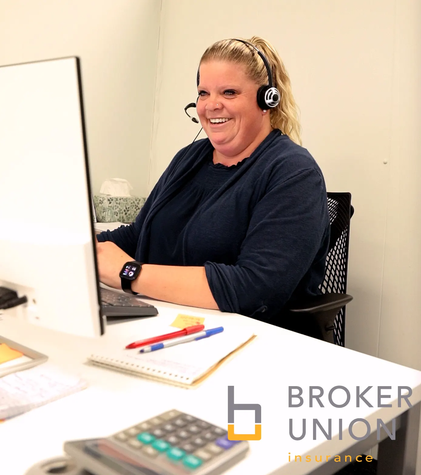 BrokerUnion broker meeting with a Canadian family